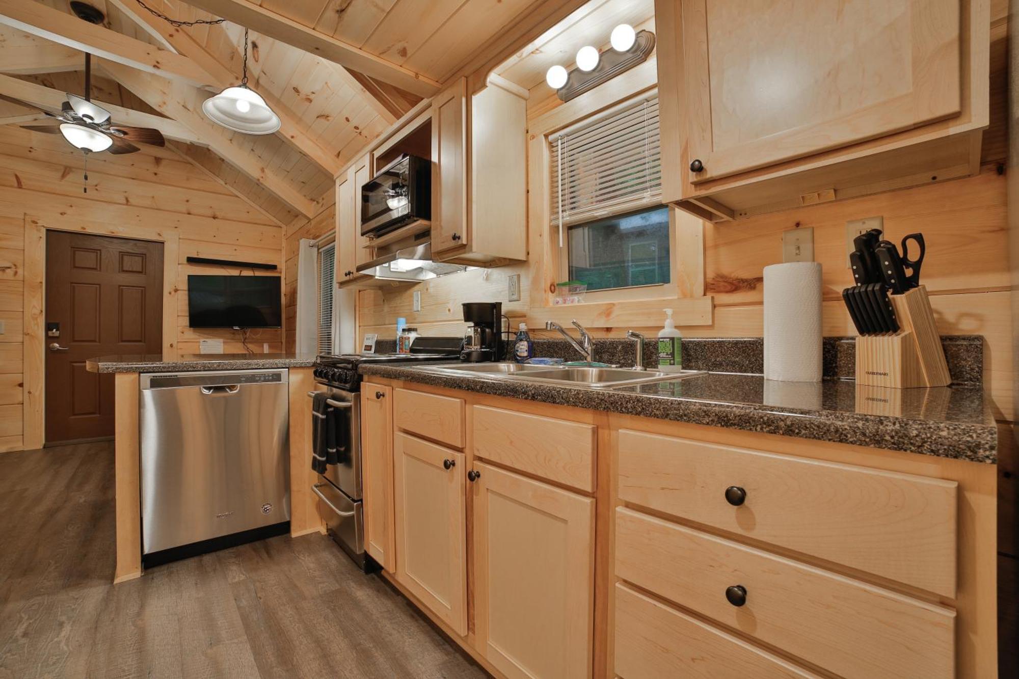 Ryon Tiny Home Cabin City-Side Rustic Retreat Chattanooga Kültér fotó